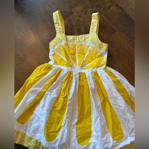 Adorable girls lemon dress- Mini Boden size 6-7, excellent condition